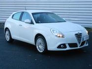 /img/carsfr/alfa-romeo/giulietta/2015/pic.jpg