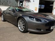 /img/carsfr/aston-martin/db9/2005/pic.jpg
