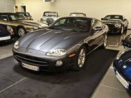 /img/carsfr/jaguar/xk8/2004/pic.jpg