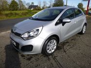 /img/carsfr/kia/rio/2013/pic.jpg