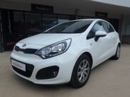 /img/carsfr/kia/rio/2014/pic.jpg