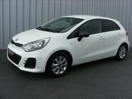 /img/carsfr/kia/rio/2015/pic.jpg