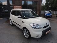 /img/carsfr/kia/soul/2010/pic.jpg