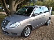 /img/carsfr/lancia/ypsilon/2008/pic.jpg