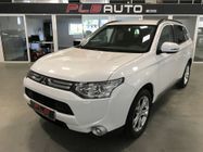 /img/carsfr/mitsubishi/outlander/2015/pic.jpg