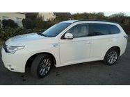 /img/carsfr/mitsubishi/outlander_phev/2015/pic.jpg