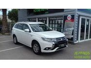 /img/carsfr/mitsubishi/outlander_phev/2016/pic.jpg