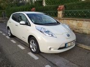 /img/carsfr/nissan/leaf/2012/pic.jpg