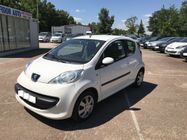 /img/carsfr/peugeot/107/2006/pic.jpg