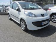 /img/carsfr/peugeot/107/2009/pic.jpg