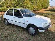 /img/carsfr/peugeot/205/1998/pic.jpg