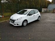 /img/carsfr/peugeot/208_business_r/2013/pic.jpg