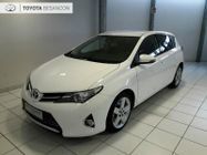 /img/carsfr/toyota/auris/2014/pic.jpg