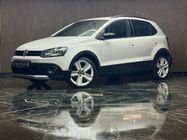/img/carsfr/volkswagen/crosspolo/2013/pic.jpg