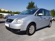 /img/carsfr/volkswagen/touran/2005/pic.jpg