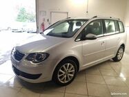 /img/carsfr/volkswagen/touran/2010/pic.jpg