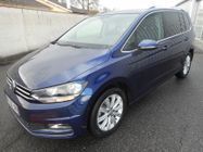 /img/carsfr/volkswagen/touran/2015/pic.jpg