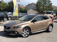 /img/carsfr/volvo/v40_cross_country/2015/pic.jpg